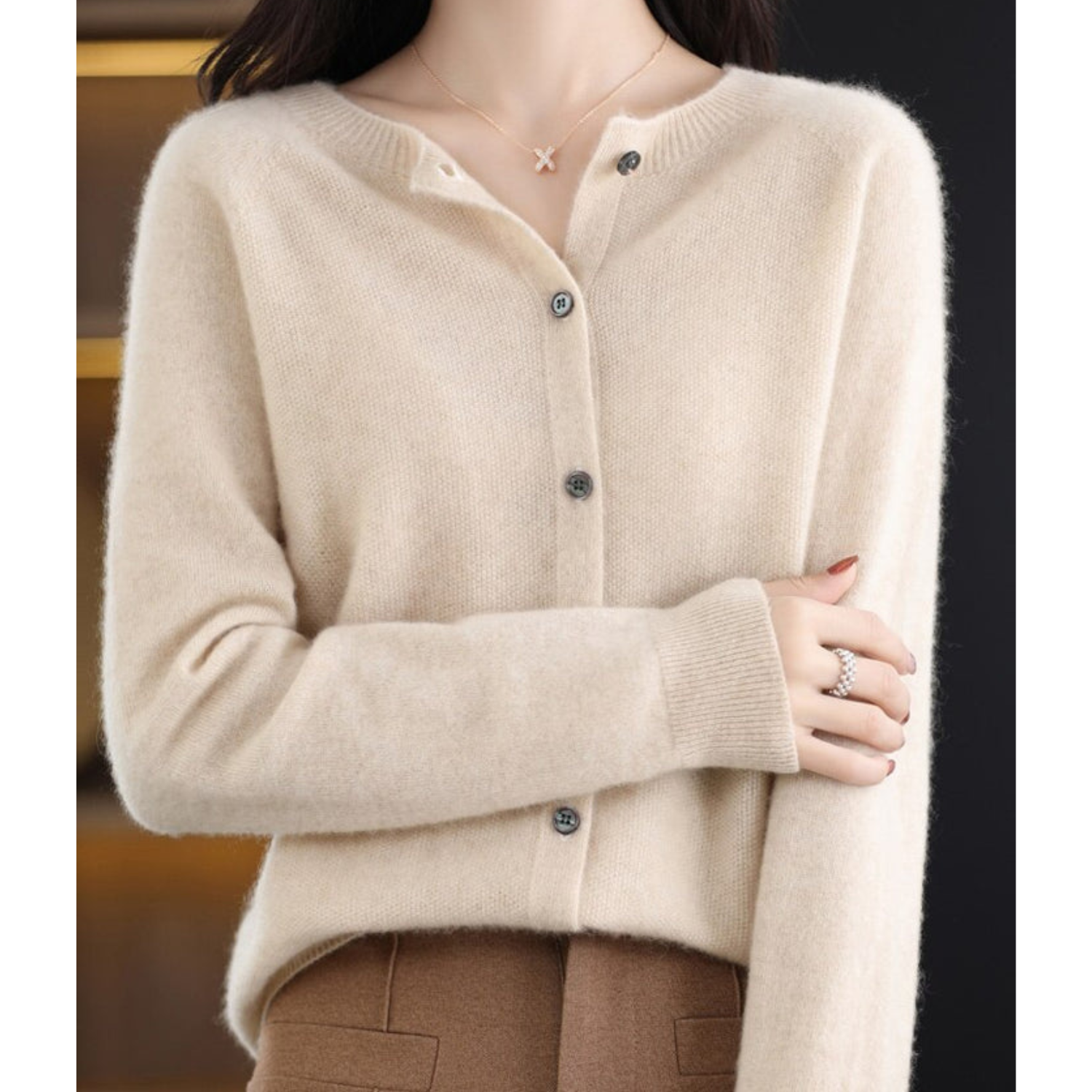 Jazlyn | Women’s Round Neck Relaxed Fit Cardigan