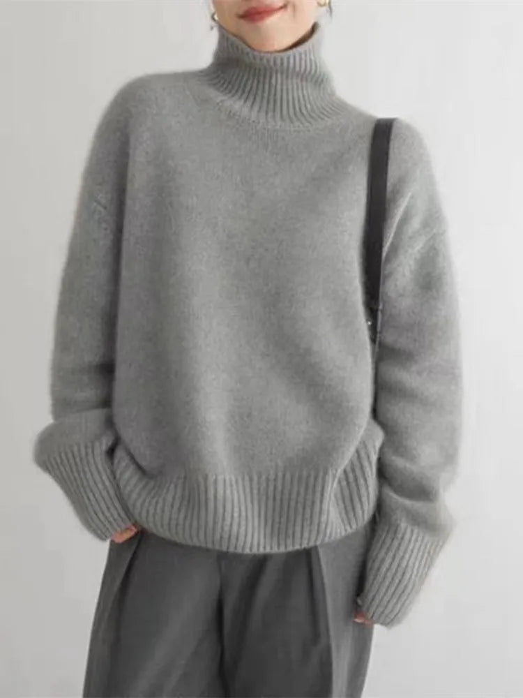 Camille | Relaxed turleneck Sweater