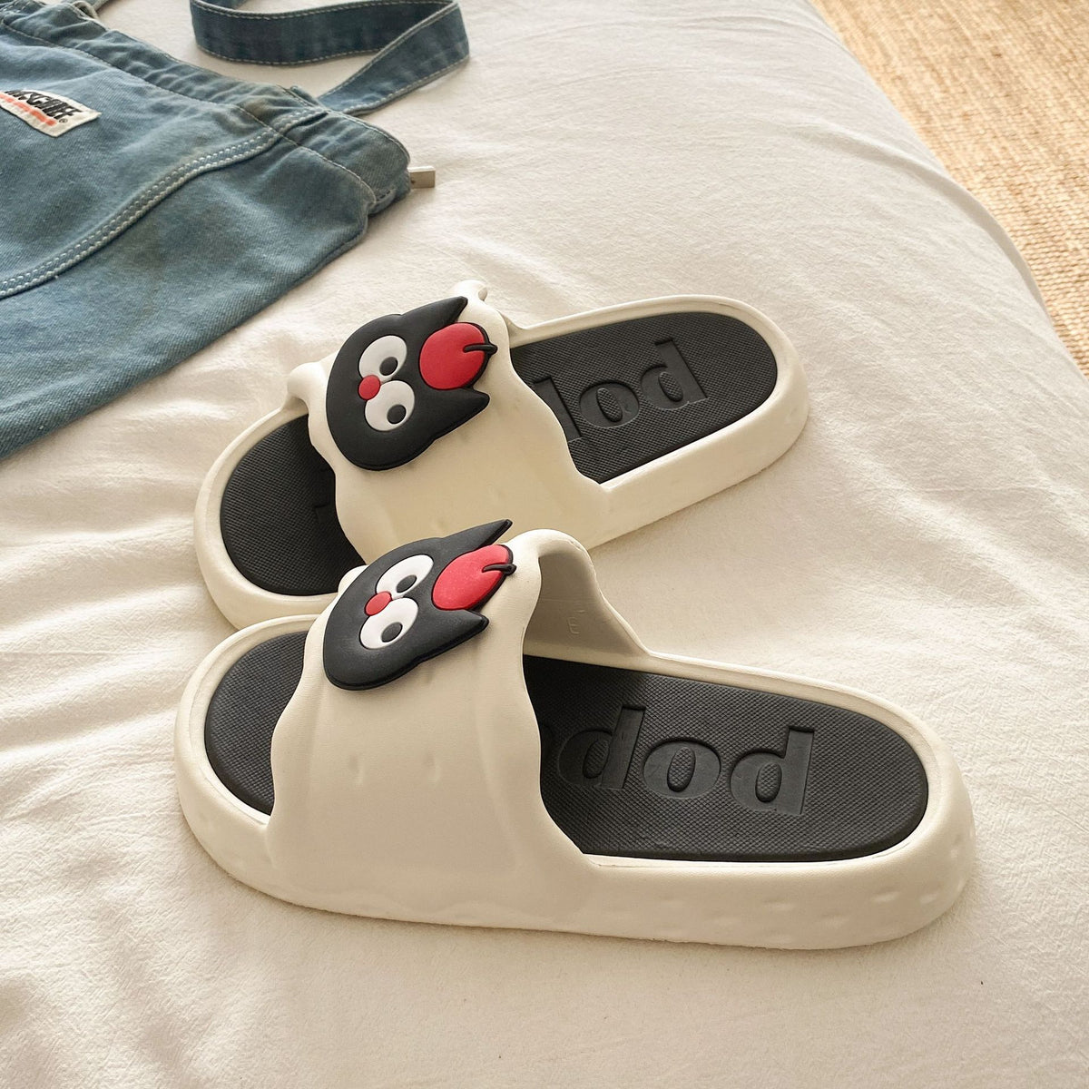Mira™ | Cute Fruit Cat Non-Slip Shower Slippers