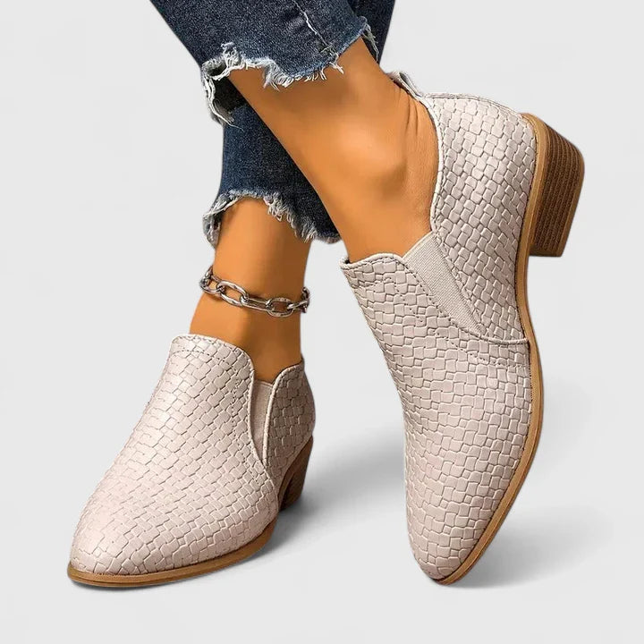Violeandra | Orthopedic Shoes
